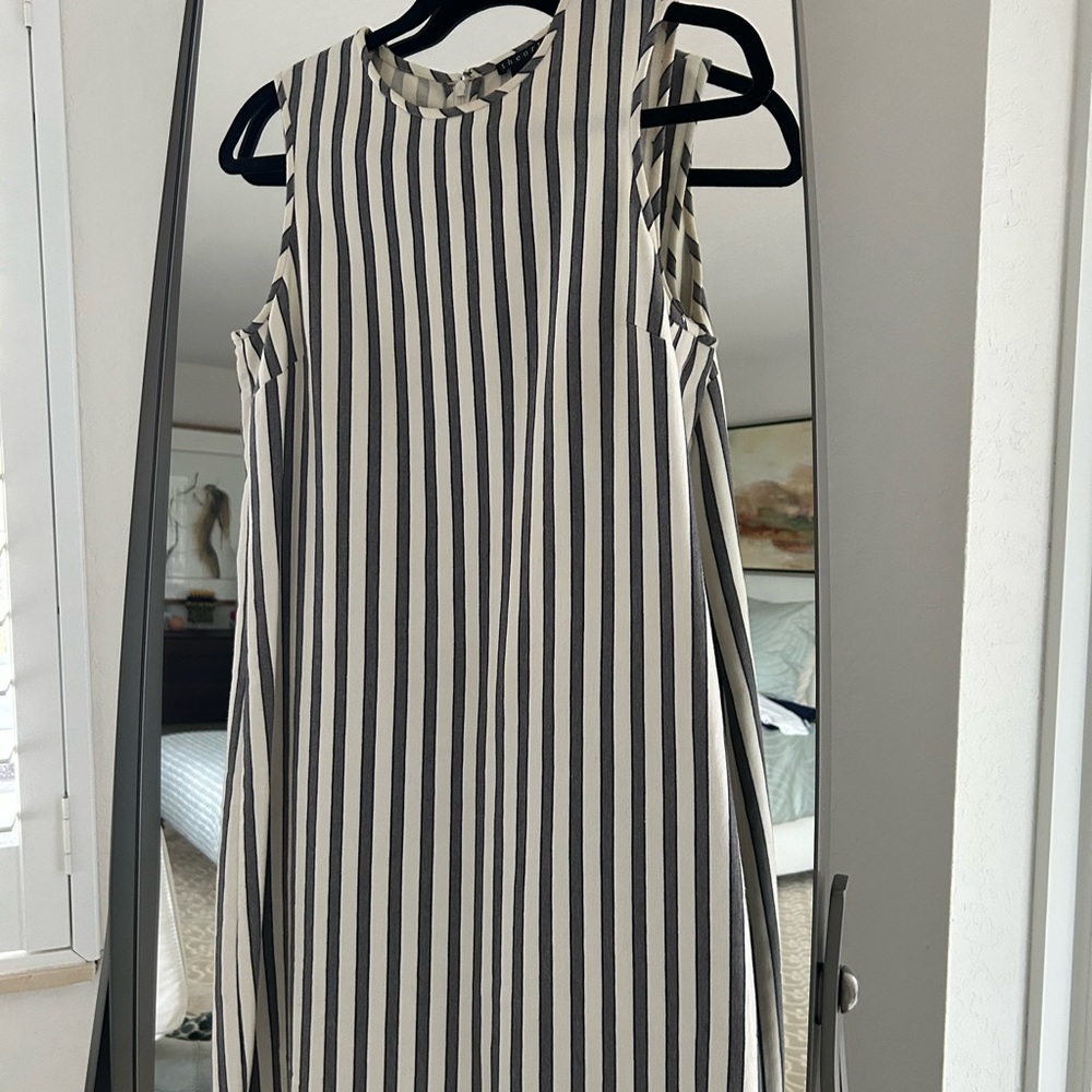 Theory Grey and White Sheath Midi Dress
